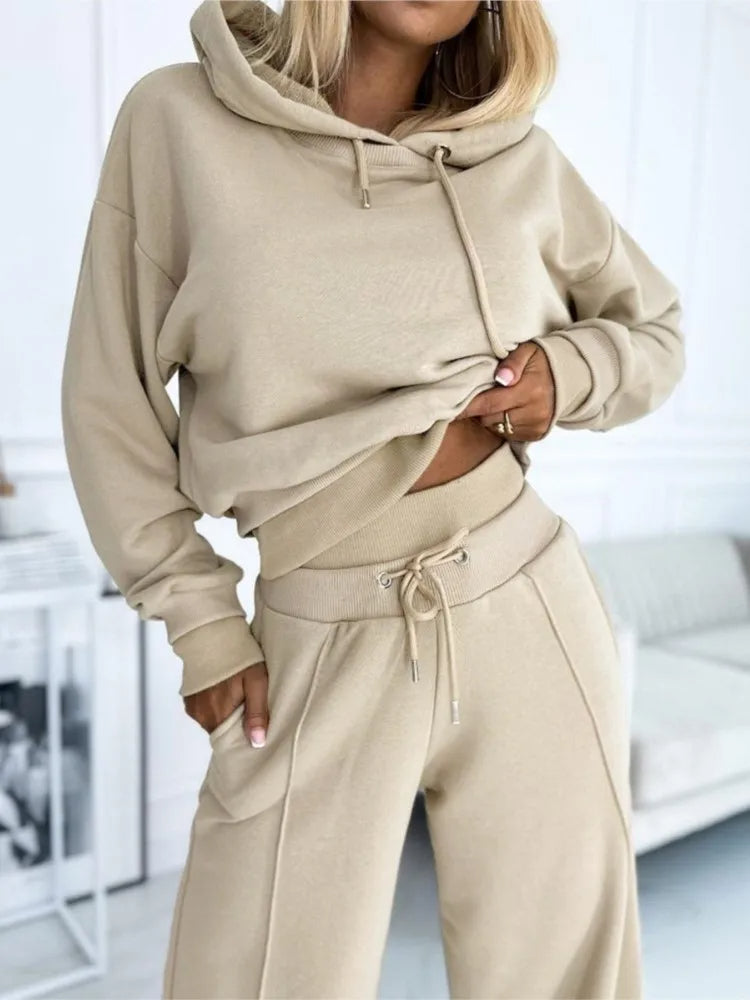 Set mit Kapuzenoberteil & Hose mit weitem Bein für Damen | Klassischer Freizeit Look