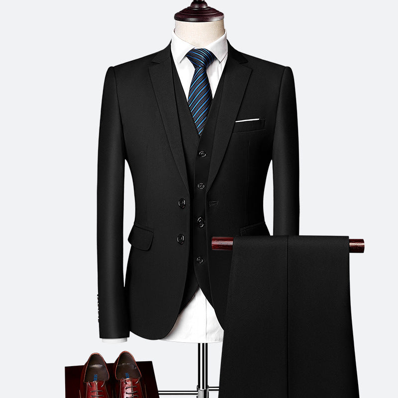 Dreiteiliger Herrenanzug mit Weste, Blazer und Hose – Klassisch & Formell für besondere Anlässe