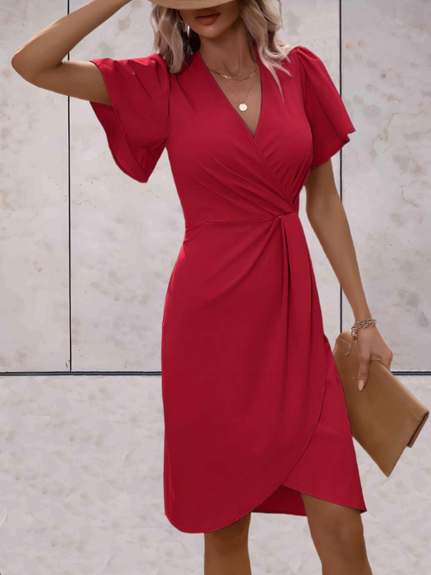 LEONA | Klassisches Wickelkleid mit V-Ausschnitt und Blumendesign