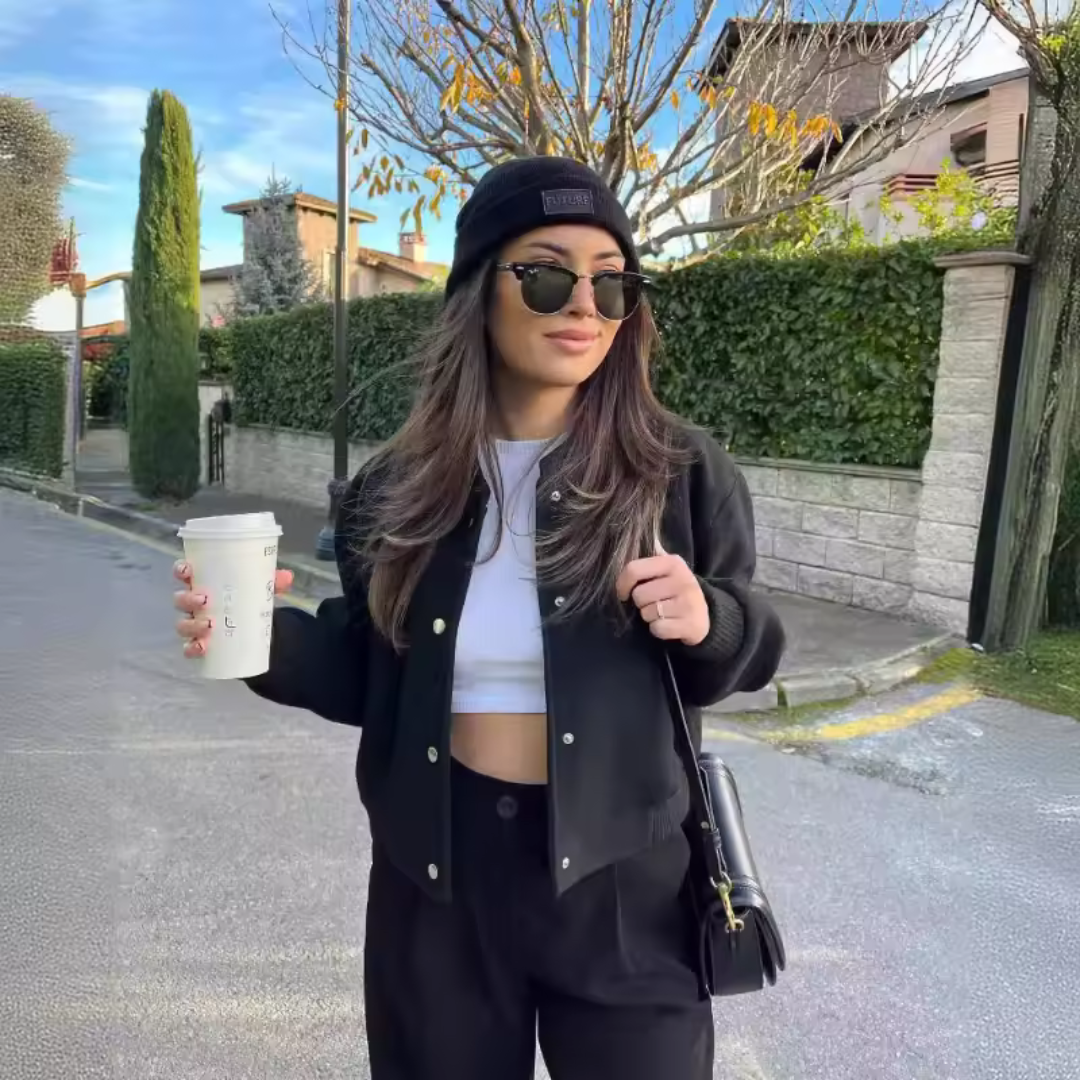 Damen Rundhals Langarmjacke | Kurz