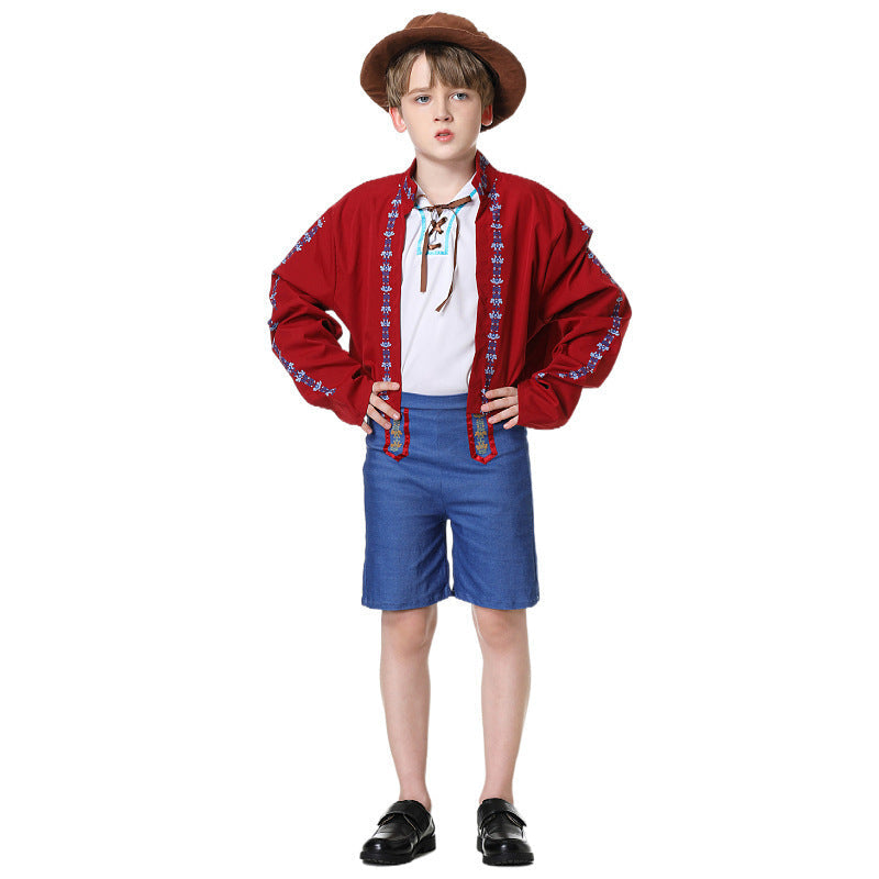 Damen Trachtenoutfit mit Jacke, Bluse, Shorts & Hut – Tradition trifft modernen Charme