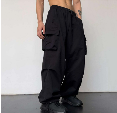 Baggy Hose mit weitem Bein und Multi-Taschen – Streetstyle für Herren mit Funktion