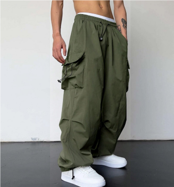 Baggy Hose mit weitem Bein und Multi-Taschen – Streetstyle für Herren mit Funktion