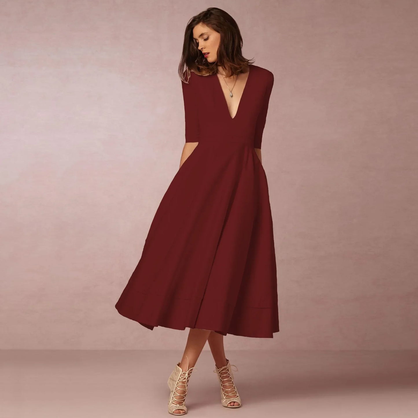 Elegantes Midi Abendkleid für Damen mit Ärmeln | Festlich & Figurbetont