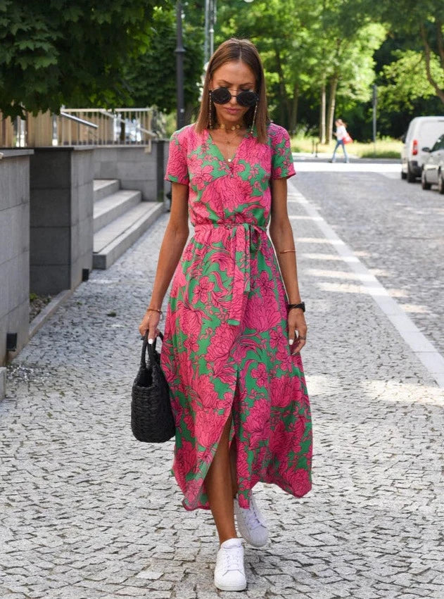 ALMA | Luftiges Sommerkleid mit Blumenmuster