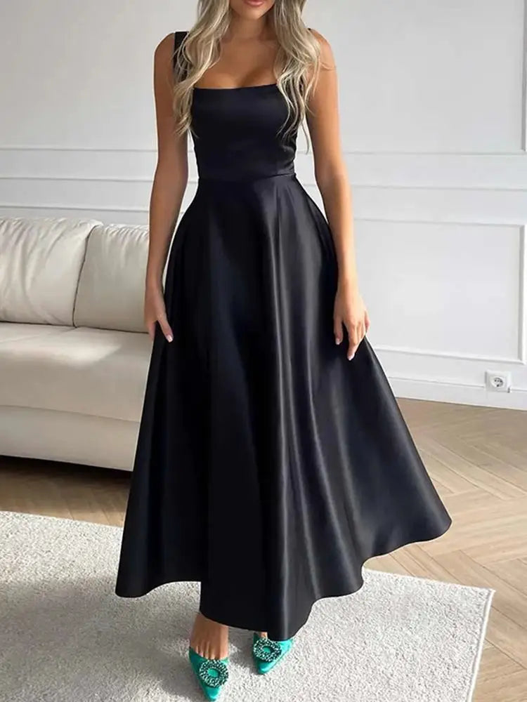 Elenaya | Midikleid mit Spaghettiträgern und Satinschimmer