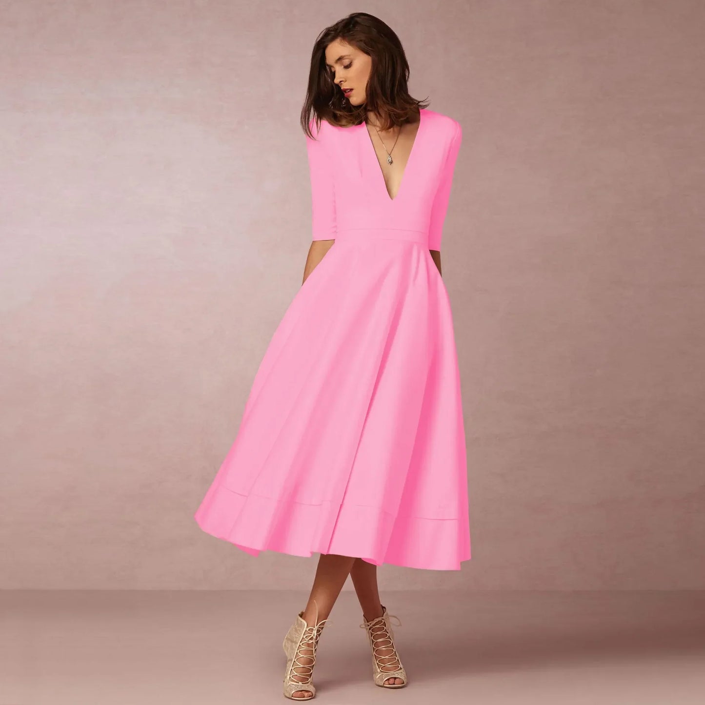 Elegantes Midi Abendkleid für Damen mit Ärmeln | Festlich & Figurbetont
