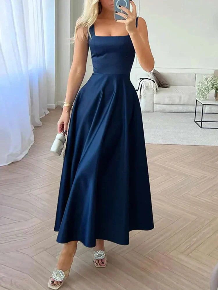 Elenaya | Midikleid mit Spaghettiträgern und Satinschimmer