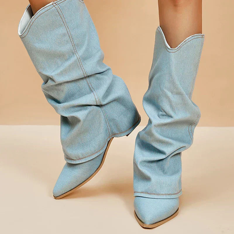 SORELLE | Denim Stiefel mit Statement-Flair