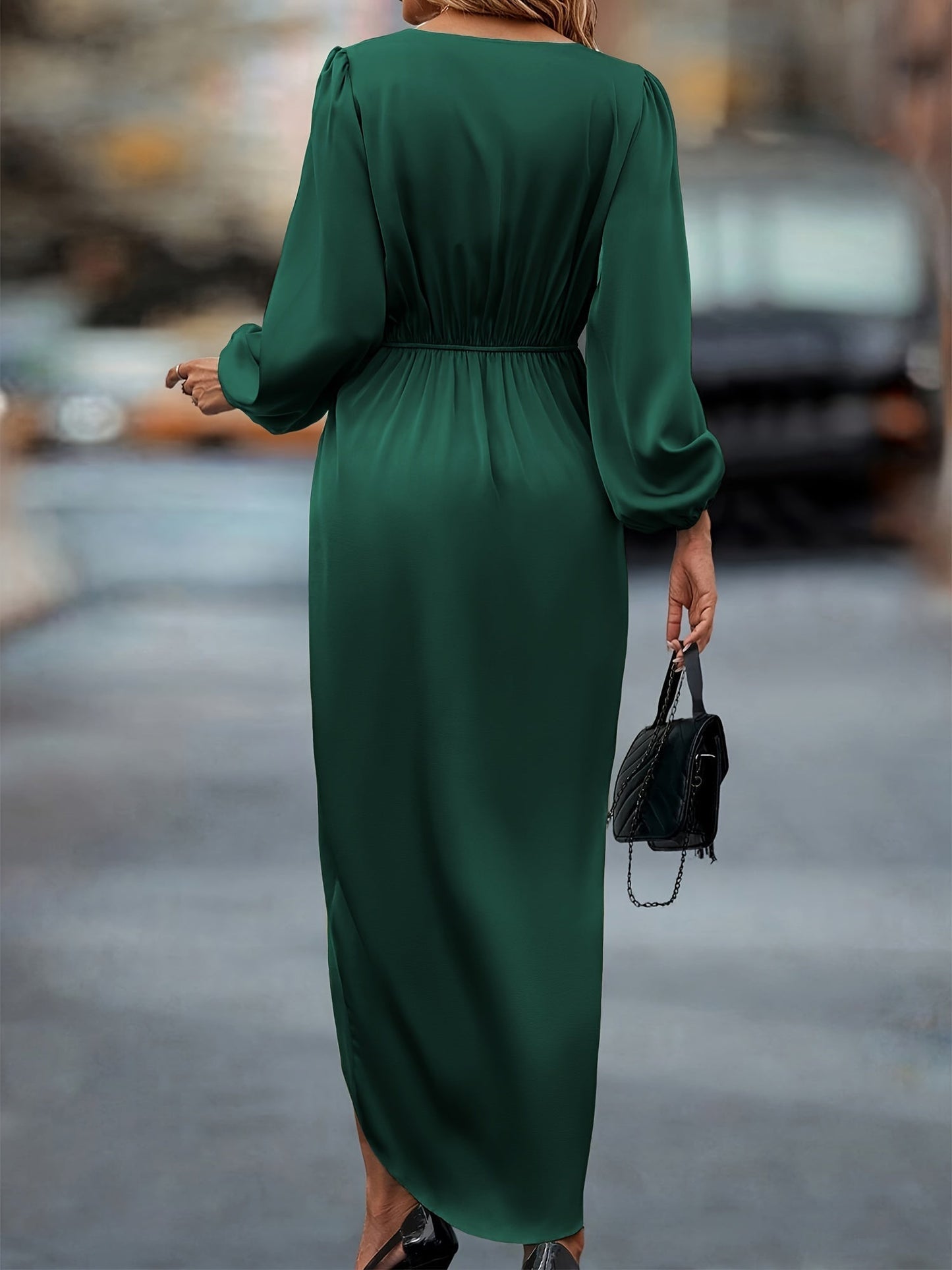 MADELINA | Satin Kleid mit langen Ärmeln für Hochzeitsgäste