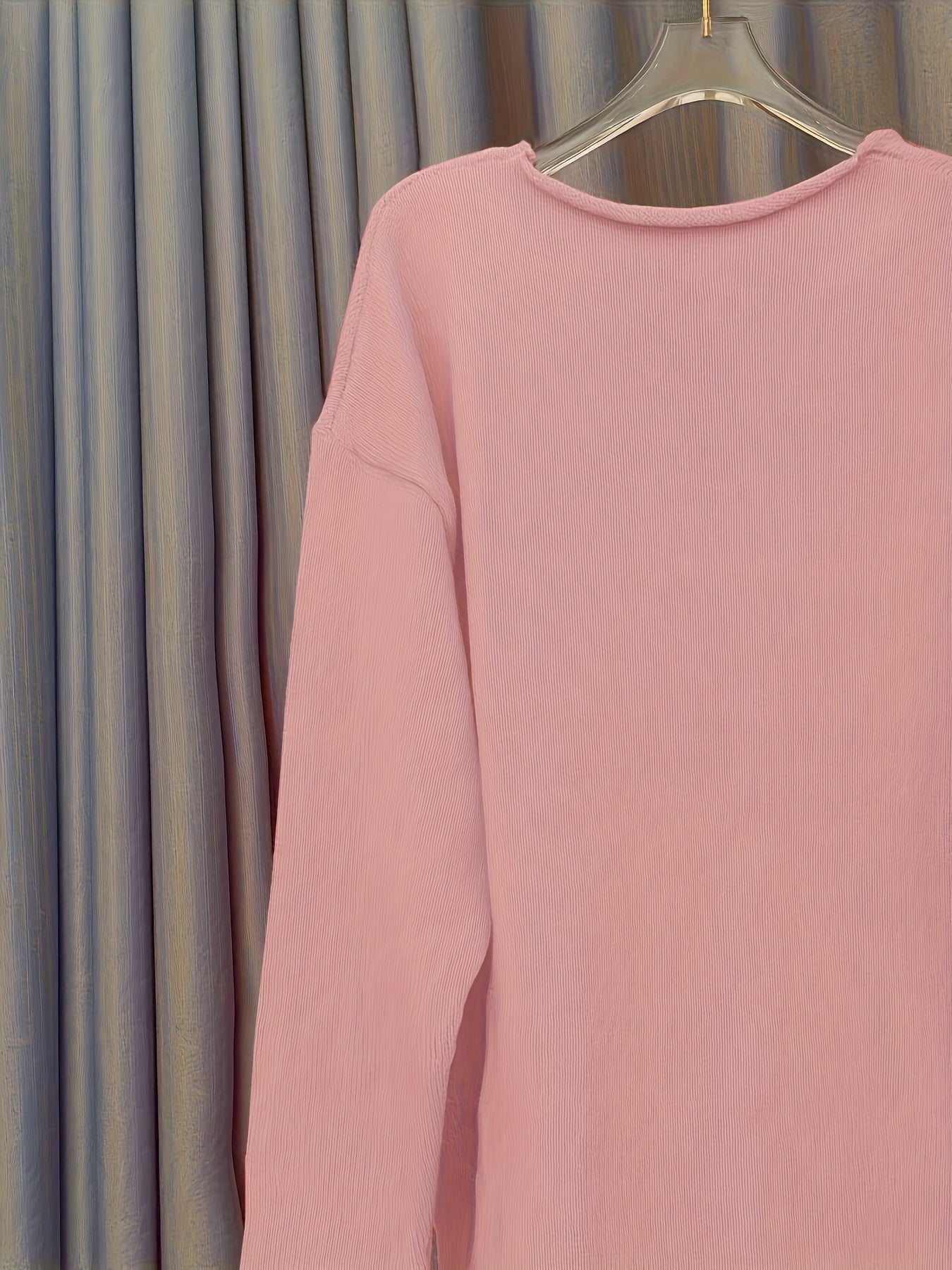 Valerie | Damen Lässiger Pullover mit V-Ausschnitt | Übergröße & Gemustert