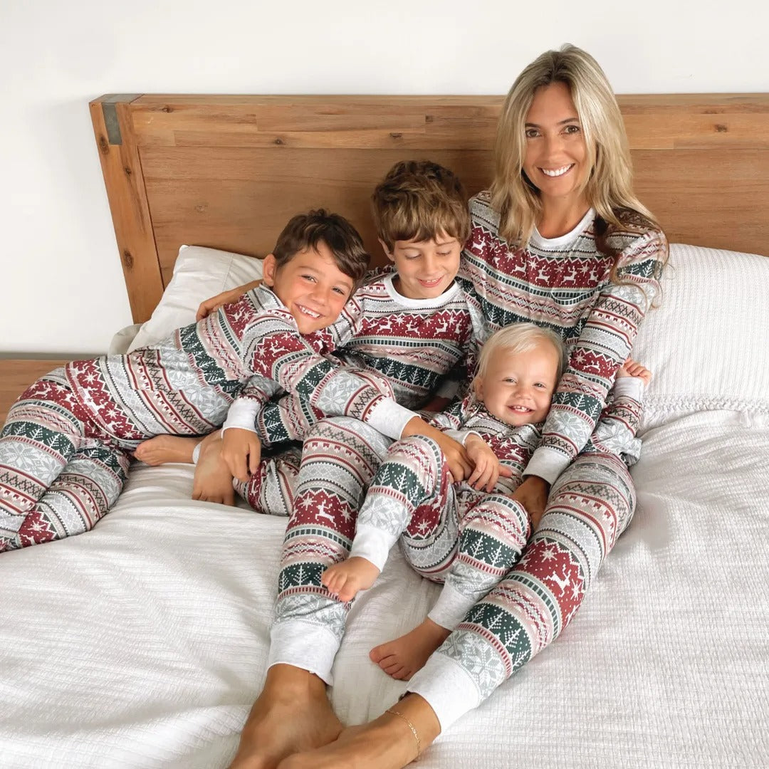 Morgan | Familien Christmas Weihnachts Pyjama Set aus Strick | Warm & Festlich