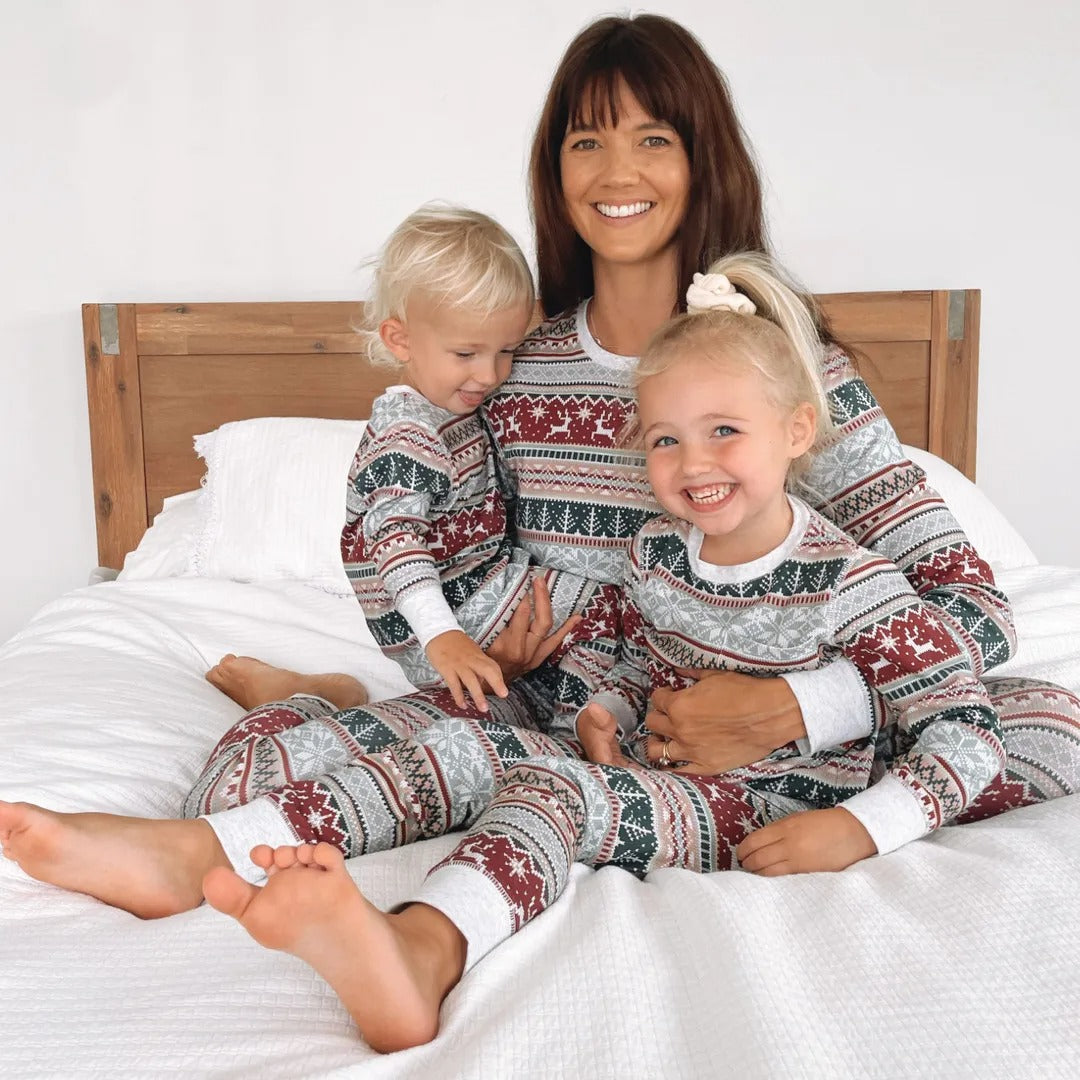 Morgan | Familien Christmas Weihnachts Pyjama Set aus Strick | Warm & Festlich