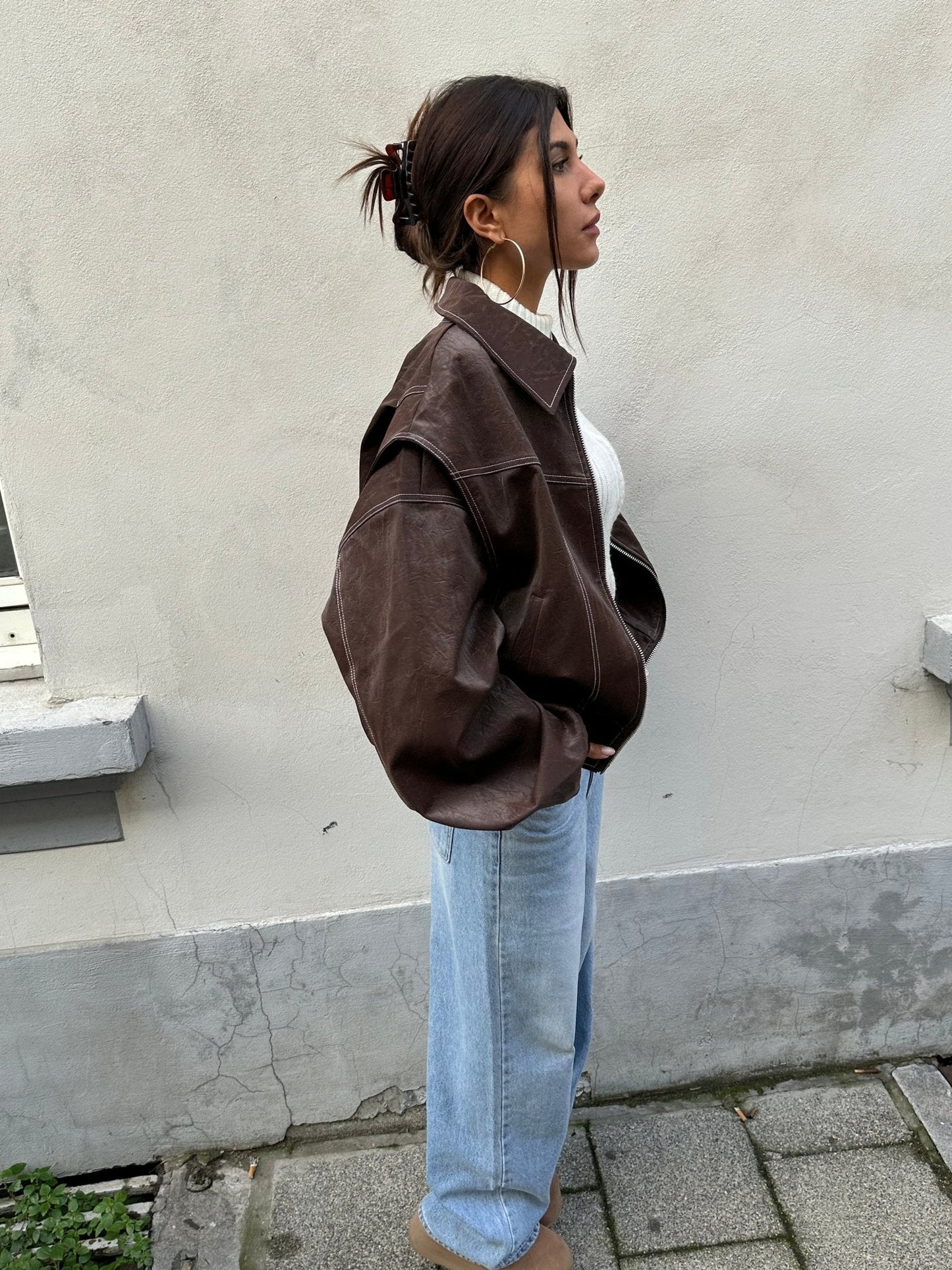 Romy – Oversized Bomberjacke aus Kunstleder für Damen im Statement-Look